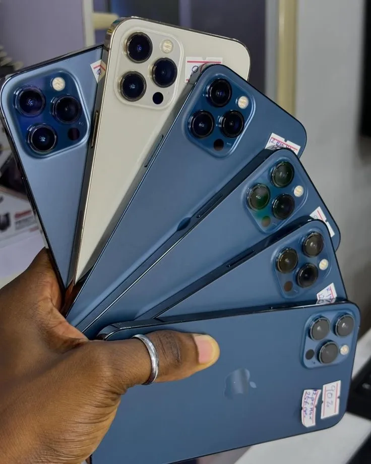 Main Photo - Marketplace | Phones For Sale, Simbock, Yaoundé, Cameroon | Electronics & Media  > Cell phones & Accessories