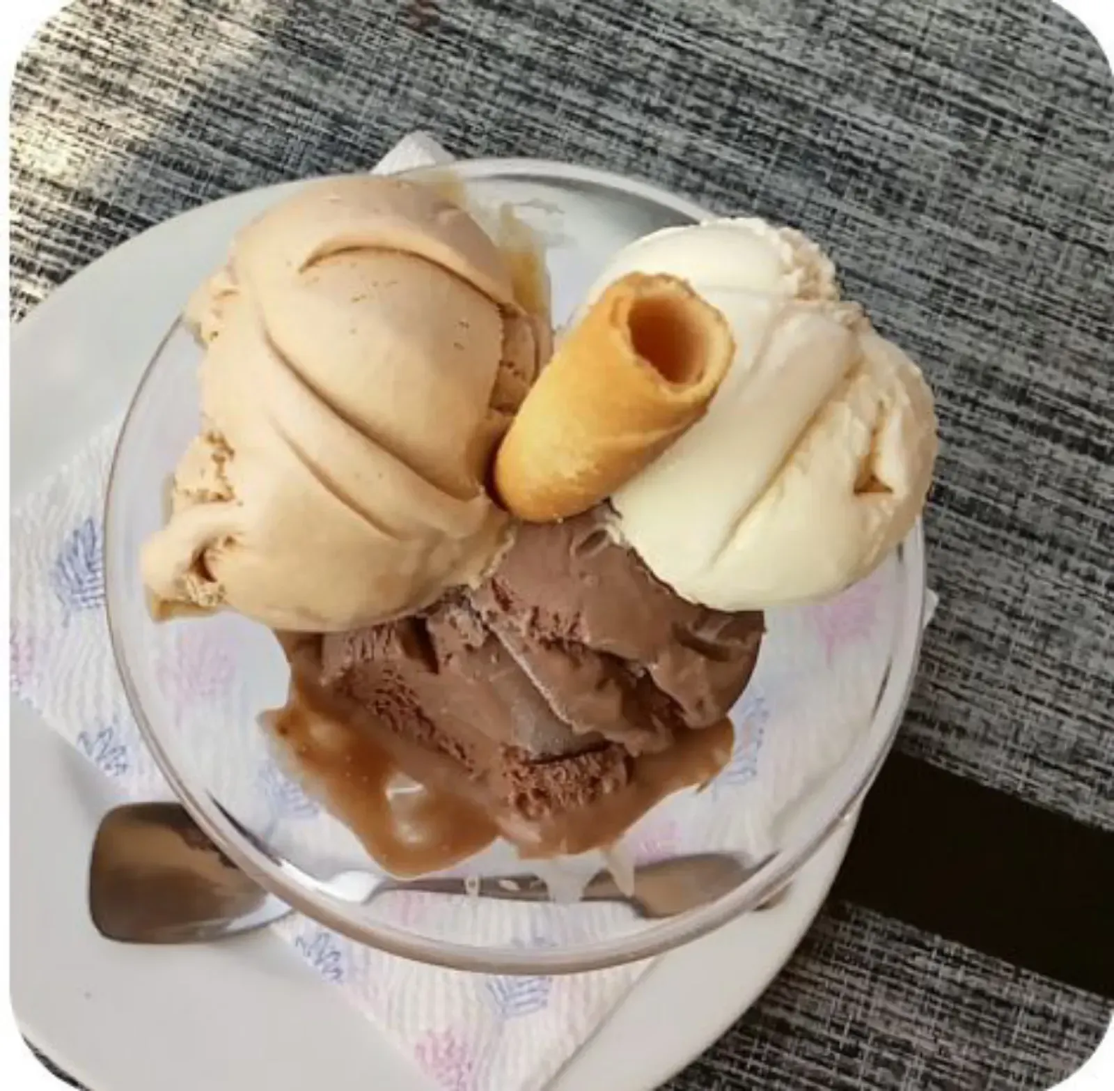 Main Photo - Marketplace | Cacao Ice Cream Bar, L101, Libreville, Gabon | Home, Food & Garden 