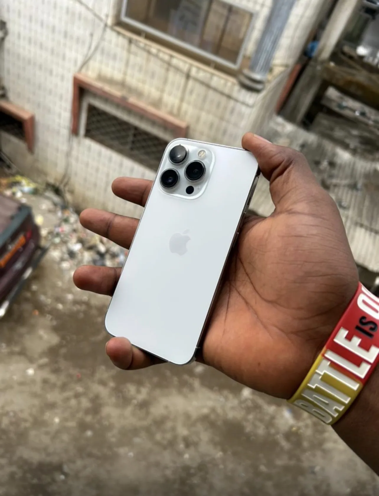 Gallery Photo 3 - Marketplace | Iphone, Philip, Yaoundé, Cameroon | Electronics & Media  > Cell phones & Accessories
