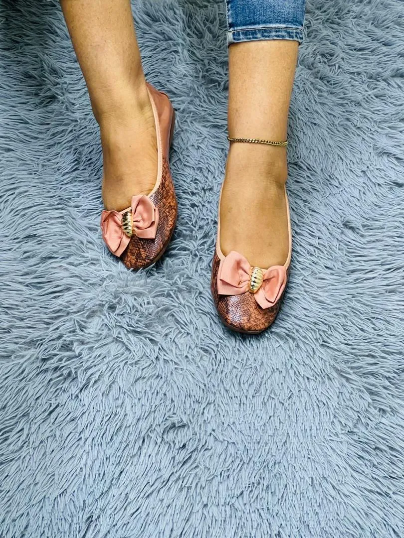Gallery Photo 5 - Marketplace | Ballerines, Akwa-douche, Douala, Cameroon | Clothing, Shoes, & Others  > Women's shoes
