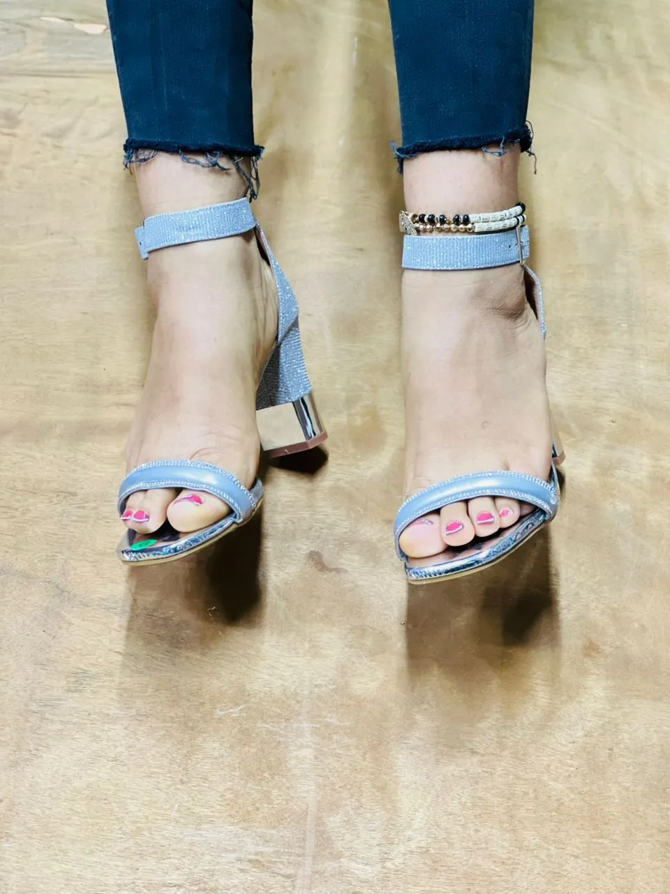 Gallery Photo 1 - Marketplace | Talon, Akwa-douche, Douala, Cameroon | Clothing, Shoes, & Others  > Women's shoes