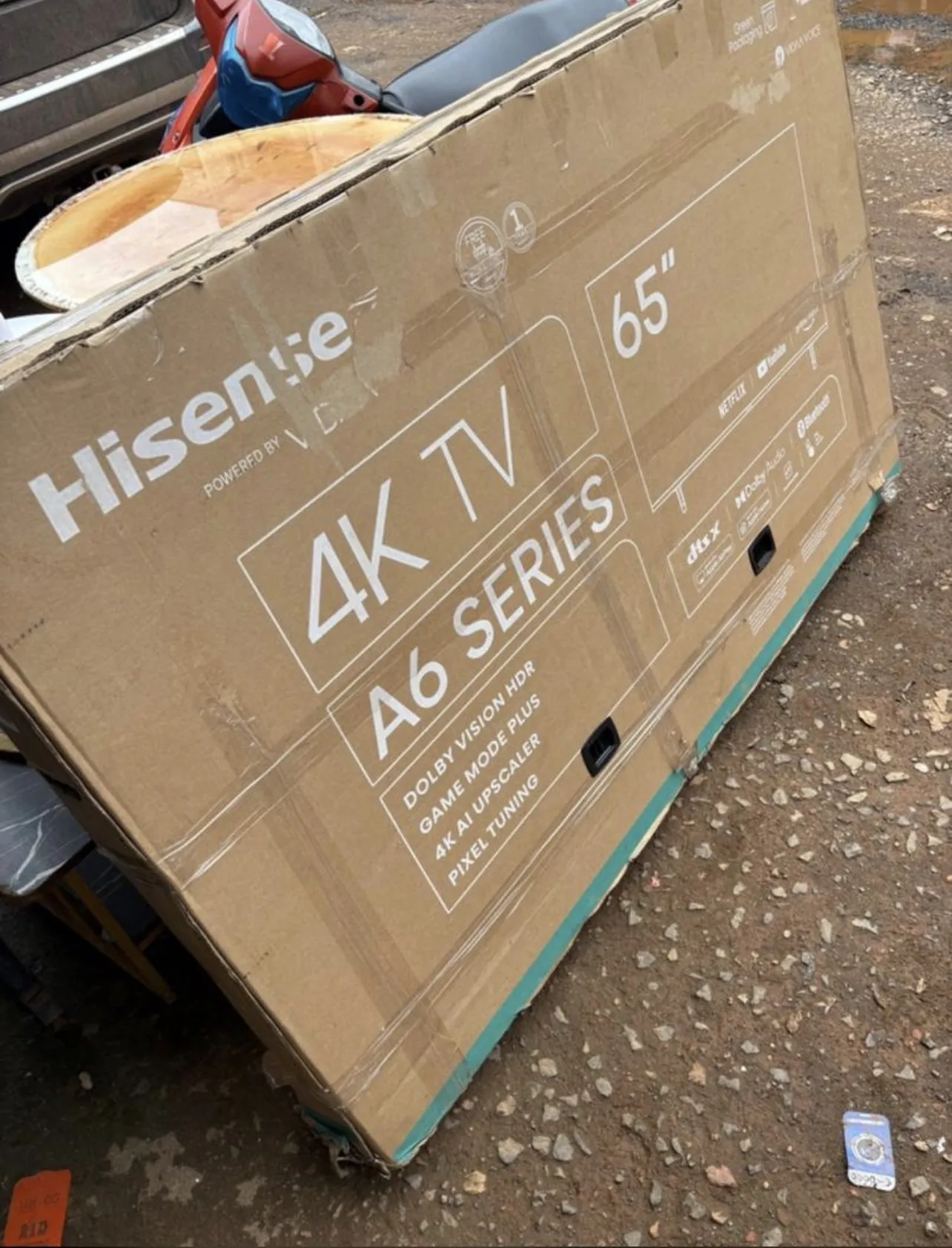 Gallery Photo 4 - Marketplace | Television, Commercial Avenue, Bamenda, Cameroon | Electronics & Media  > Other Electronics & Media
