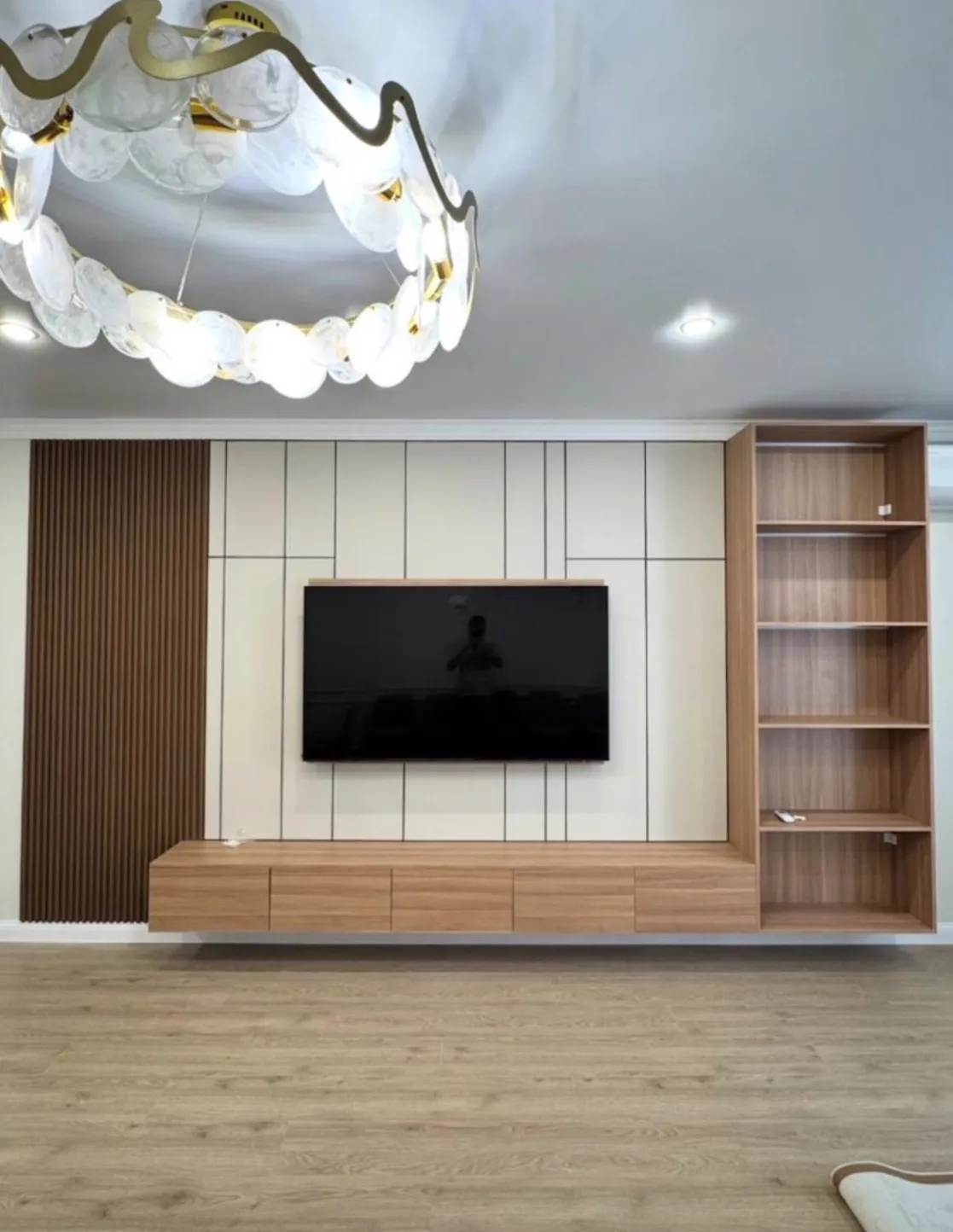 Gallery Photo 1 - Marketplace | Tv Console, Biyemassi, Yaoundé, Cameroon | Home, Food & Garden  > Furniture