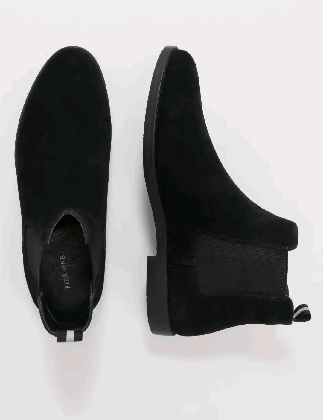 Gallery Photo 3 - Marketplace | Chelsea Boots 🥾 For Sale, Akwa, Douala, Cameroon | Clothing, Shoes, & Others  > Men's shoes