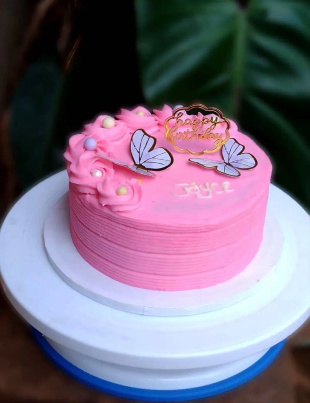 Gallery Photo 3 - Marketplace | Cakes, Biyemassi, Yaoundé, Cameroon | General & Others  > All Other Items