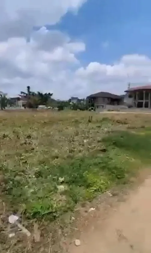 Main Photo - Real Estate | Land For Sale | Occasion En Or – Terrain Titré À Vendre À Denver, Bonamoussadi 🌟, Bonamoussadi, Douala, Cameroon